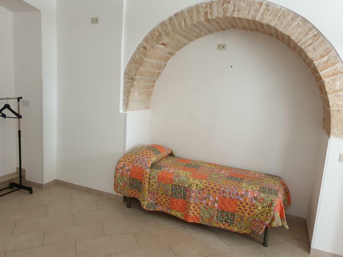 Nonna Livia By La Puglia In Un Trullo Appartement Alberobello Buitenkant foto